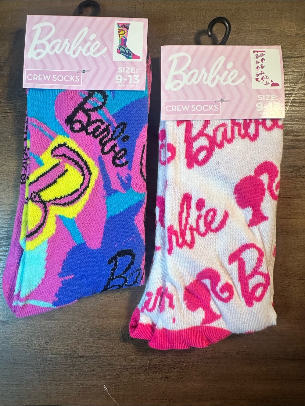 Barbie Women’s Novelty 2 Pair Crew Socks One Size (Fits Shoe Size 9-13) NEW